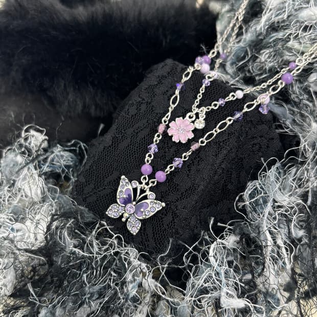 Anna Sui 퍼플 플라워 이중 레이어드 목걸이