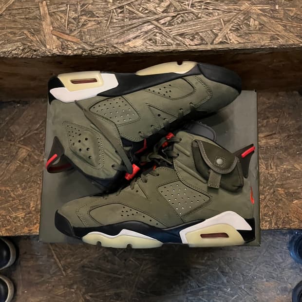 조던 6 x 트래비스 스캇 레트로 올리브 270