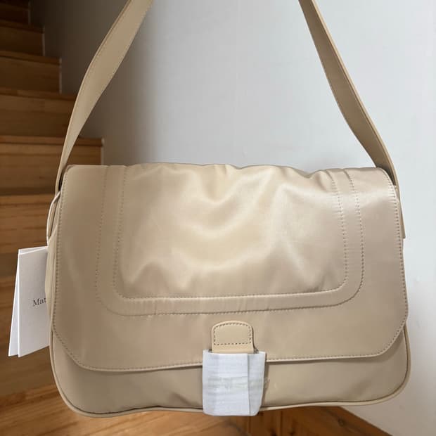(새상품)마뗑킴 버클백 베이지