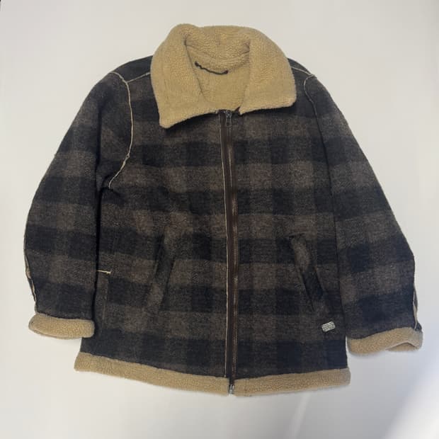 희귀!! 여성 디젤 Diesel 양텰 안감 체크 무스탕 자켓 L