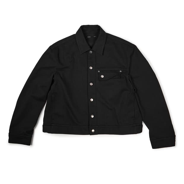 (BASE) CROP DOUBLE FLAP TRUCKER