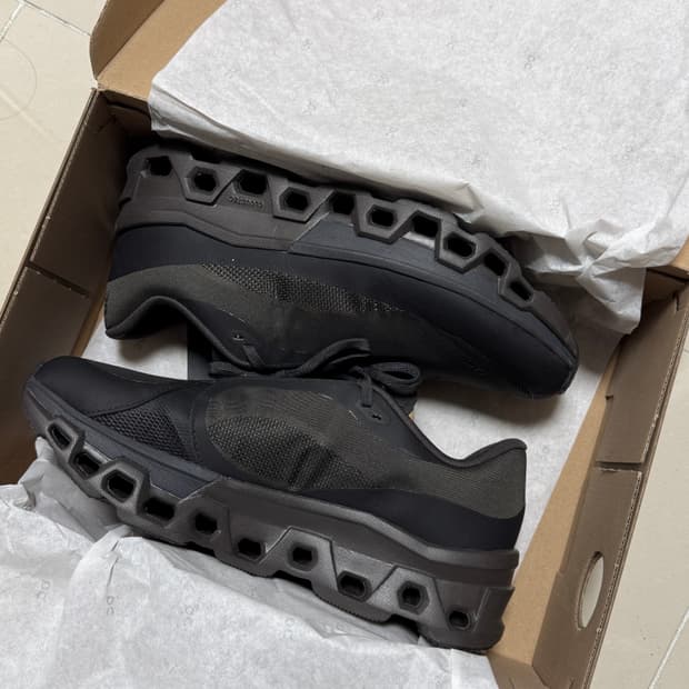 [새상품] 온파프 클라우드몬스터 2 쏜 브라운 285