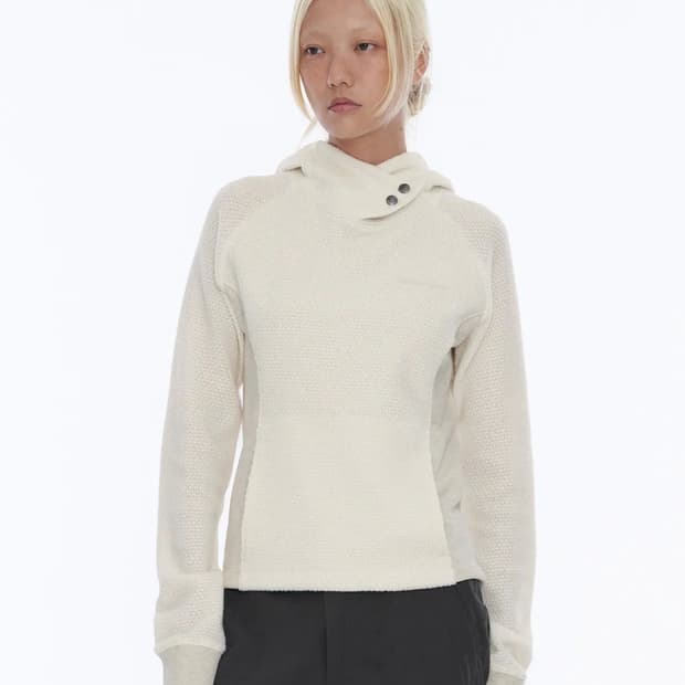 웰빙익스프레스 Boucle Hoodie Beige