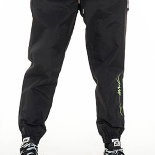 [새제품] 만지 조거팬츠 프리사이즈 블랙