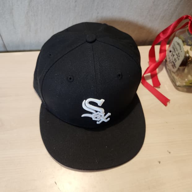 NEW ERA 59FIFTY 시카고 화이트삭스 | 블랙 온필드 캡 (7 