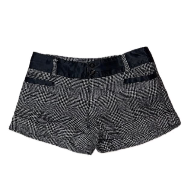 Cecil McBee 세실맥비 숏팬츠