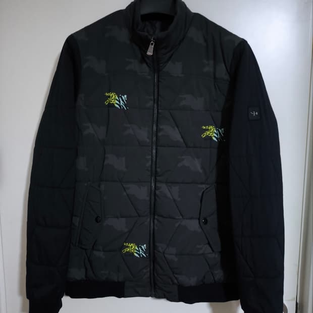 100 까스텔바작 경량패딩 자켓