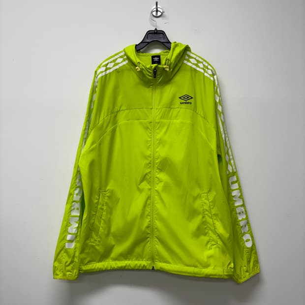 엄브로 초경량 바람막이 (XL)