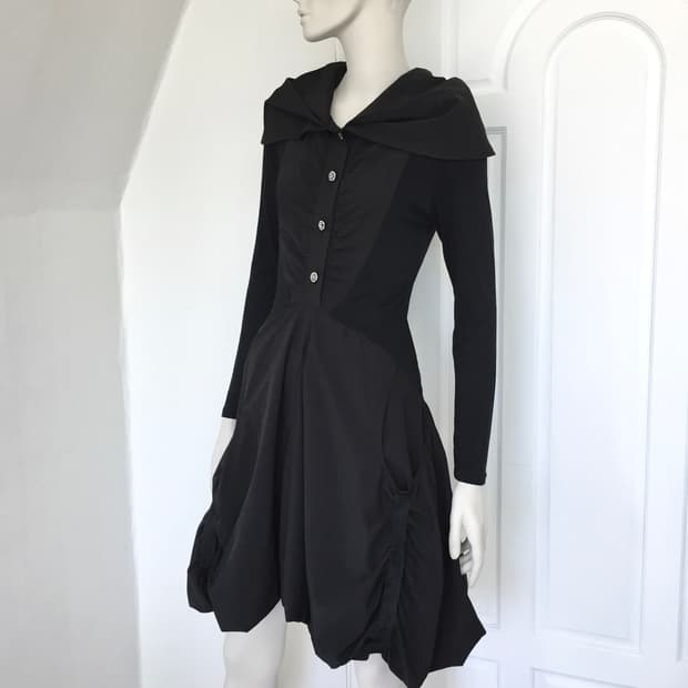 Cubic Button balloon dress 