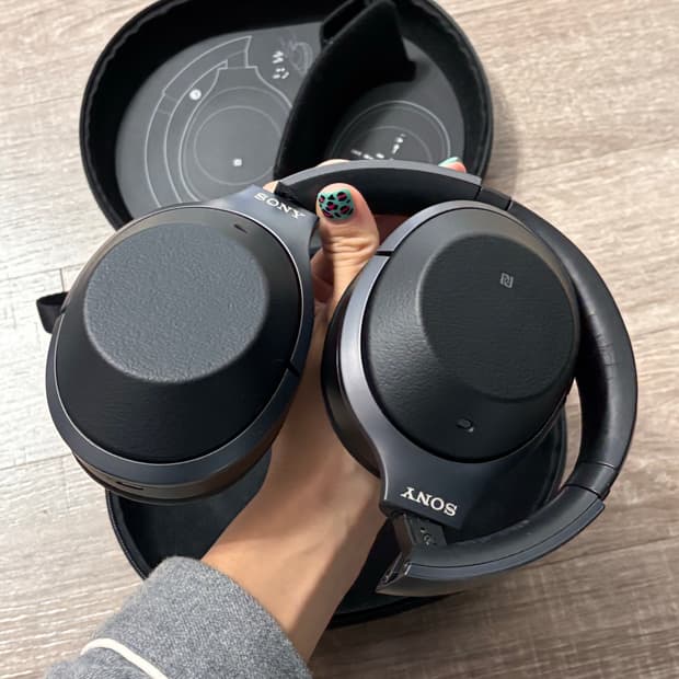 소니 헤드폰 WH-1000XM2