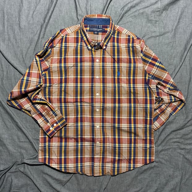 Long Sleeve Buttondown Shirts