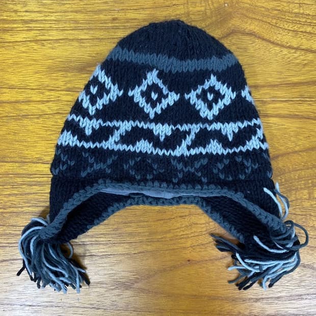 빈티지 이어플랩 비니