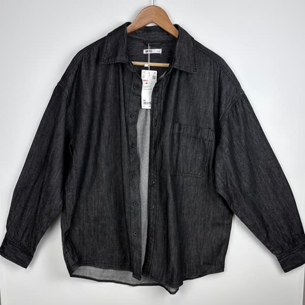 스파오 오버핏 데님 셔츠 (새상품)