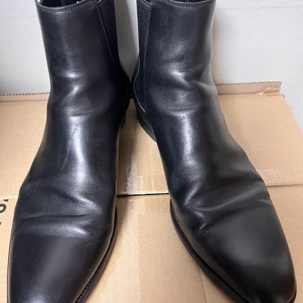 생로랑 블랙 레더 첼시부츠 43.5