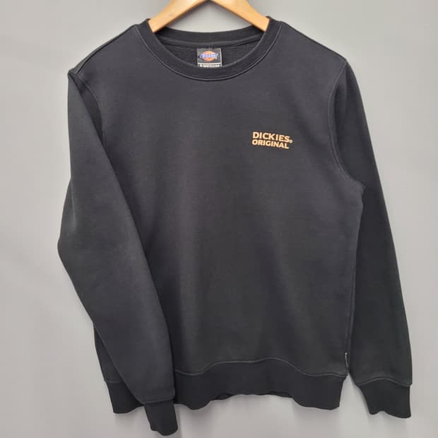 Dickes 디키즈 로고 맨투맨 블랙