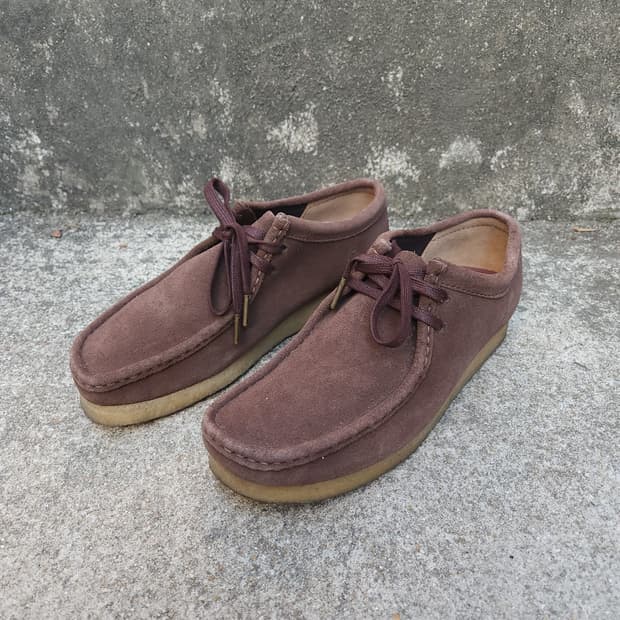 [250] 클락스 왈라비 다크 브라운 스웨이드 (250~255)