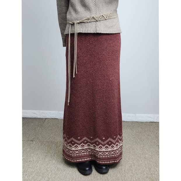 (사만사모스)에스닉 니트 롱스커트
