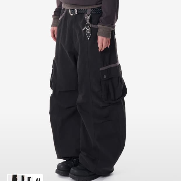 아캄 Knee Pin-tuck Contrast Cargo Pants