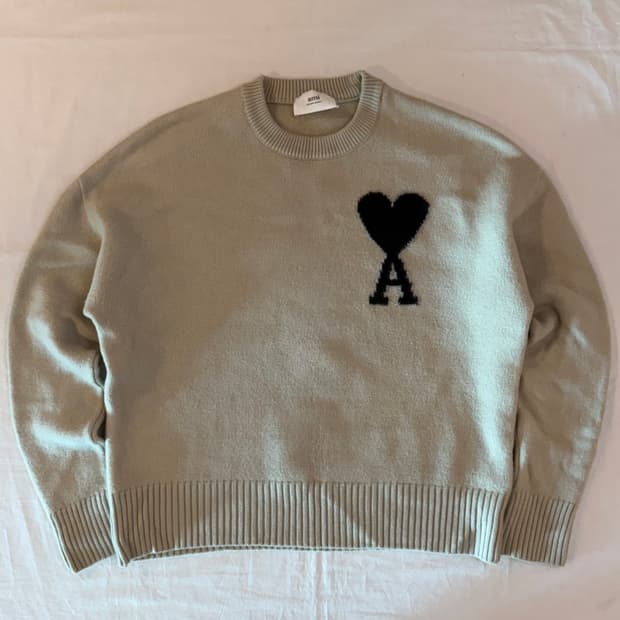 아미 빅 하트로고 헤비 울 니트 베이지