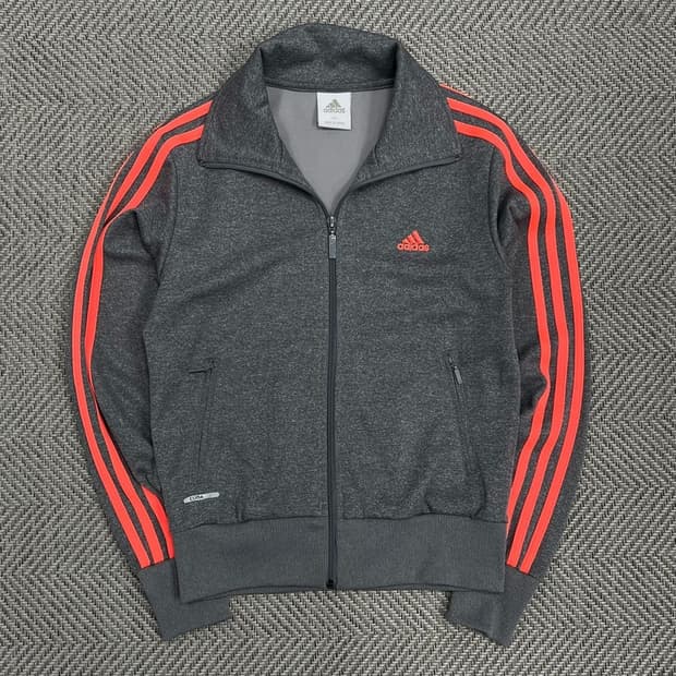 아디다스 트랙탑 v0880