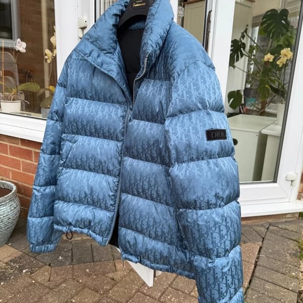 [정품] 디올 오블리크 라이트 블루 푸퍼 자켓 패딩 M