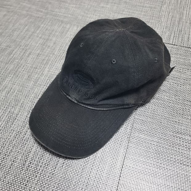 발렌시아가 유니티 스노우보드 볼캡 발렌시아가 캡 모자