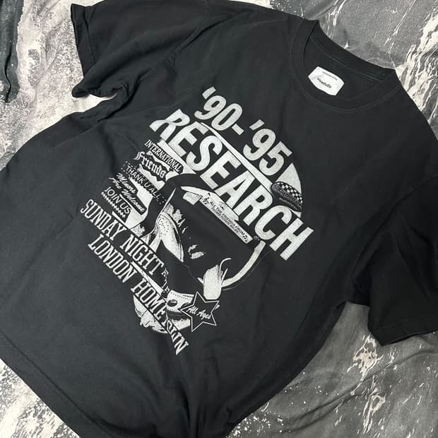 비바스튜디오 리서치 반팔 티셔츠 RESEARCH SHORT SLEEVE