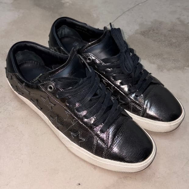 [42] Saint Laurent SL06 Star Sneakers