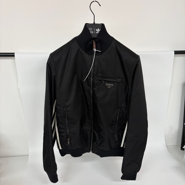 새상품)프라다 아디다스 사피아노 스트라이프 트랙 자켓