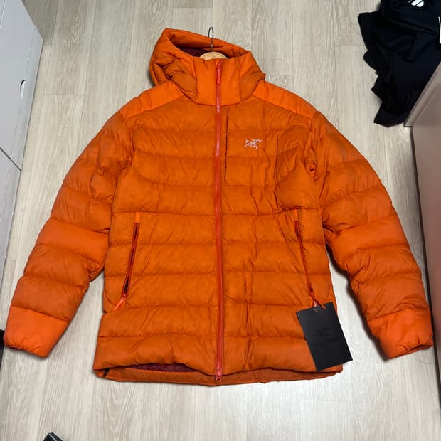 [새상품]아크테릭스 토륨 후디 페놈 패딩 L