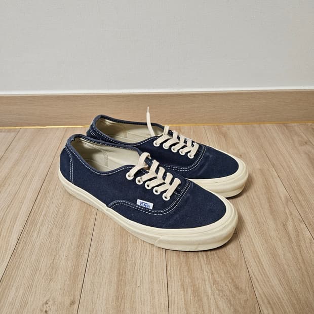 VANS / 어센틱 2켤레 / 265