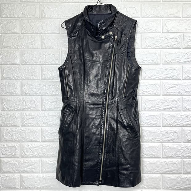 KAALEISUKTAE x ROBO 양가죽 베스트 조끼 (55)