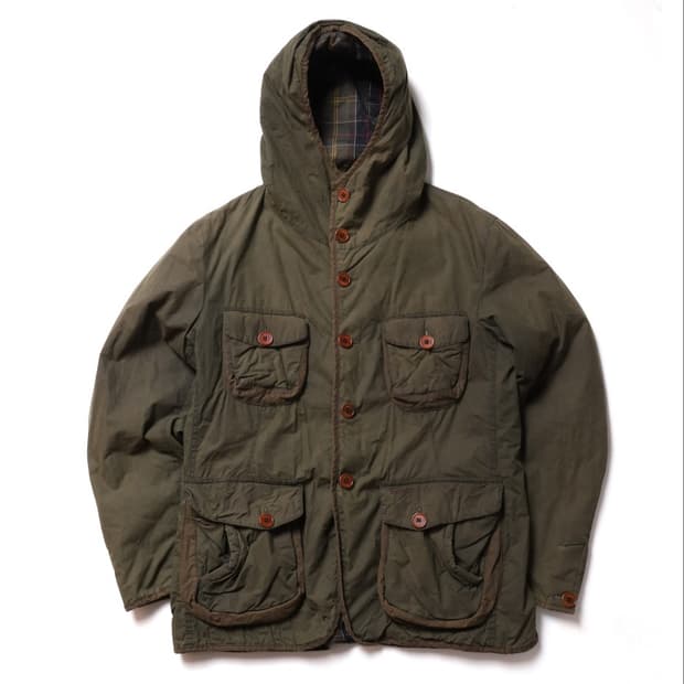 바버 Barbour Waxed Hooded Hunter Jacket