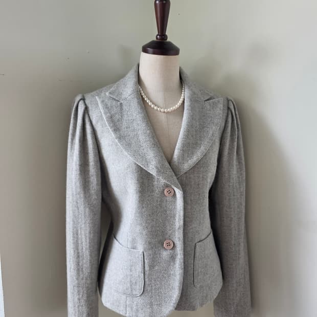 그레이 헤링본 퍼프 캐시미어 혼방 자켓