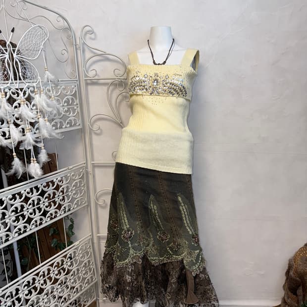 Ivory fairy cubic spangled knit 슬리브리스