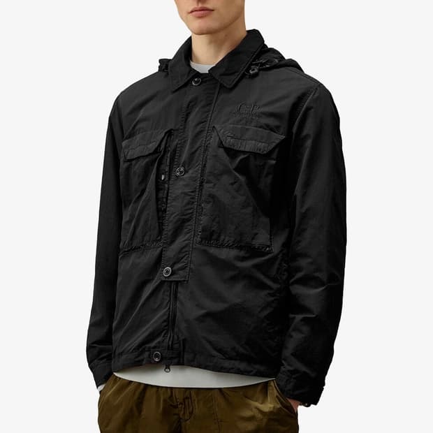 씨피컴퍼니 플랫 나일론 고글 셔츠 자켓