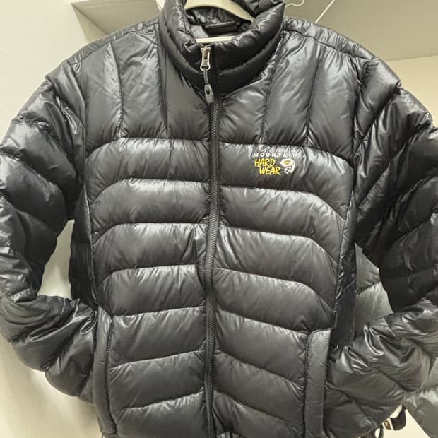 마운틴하드웨어 경량패딩 구스다운