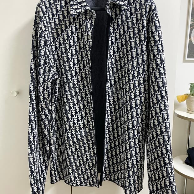 디올 오블리크 니트 오버셔츠 사이즈 s (옷걸이 보유)