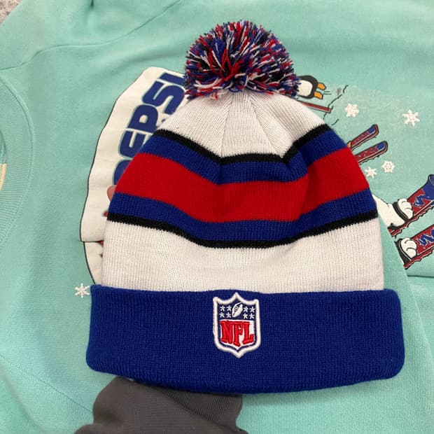 N217 nfl 방울 비니