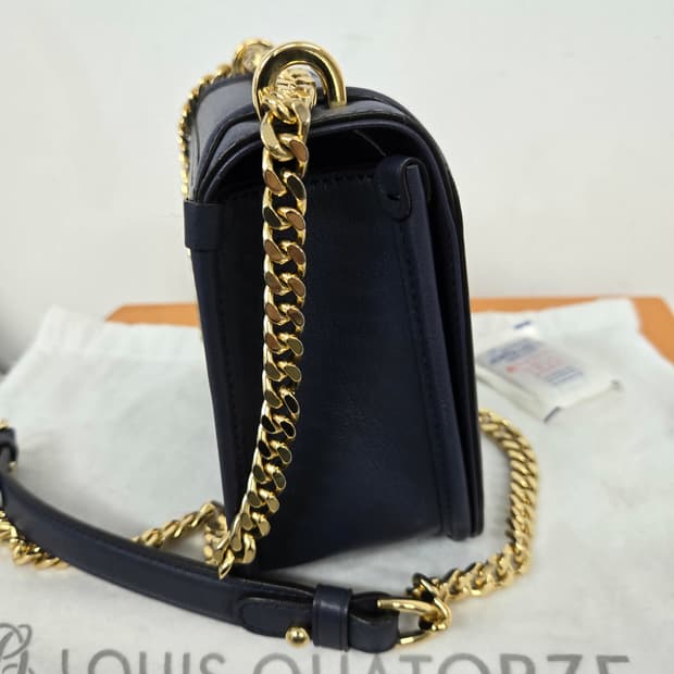 [보증서 정품]루이까또즈 체인 숄더백
