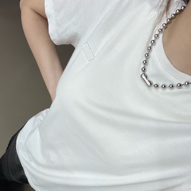 게스 반팔티