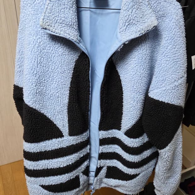 아디다스 후리스 판매