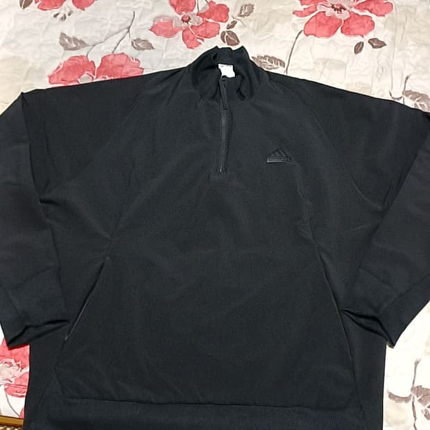 아디다스 반집업우븐긴팔 실측105 가슴64 기장74