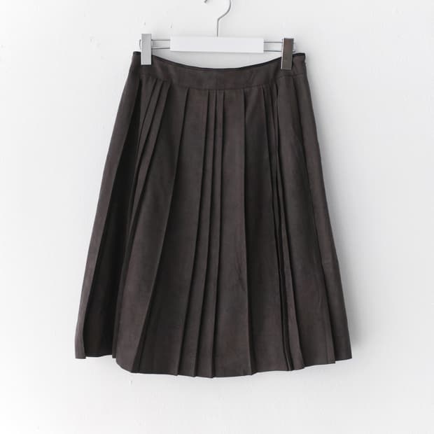 pleats skirt