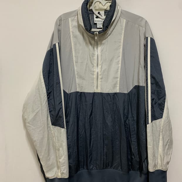 아디다스 팔라스 1ST 하프집업