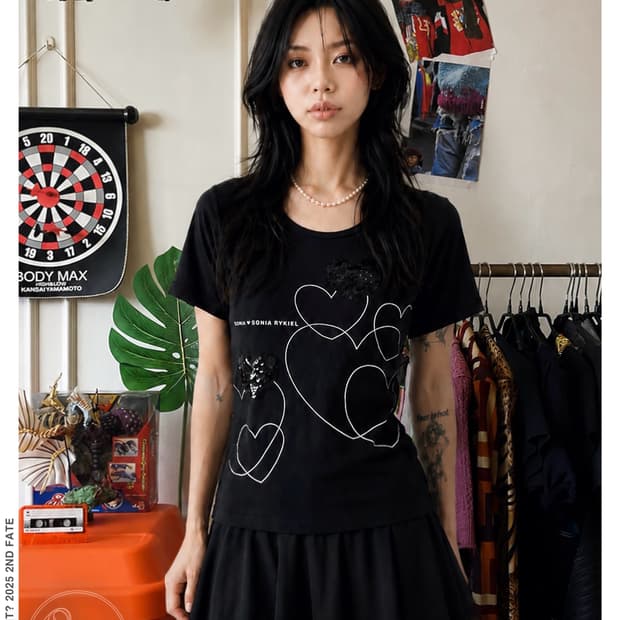 SONIA RYKIEL 3D Spangle Heart Graphic T