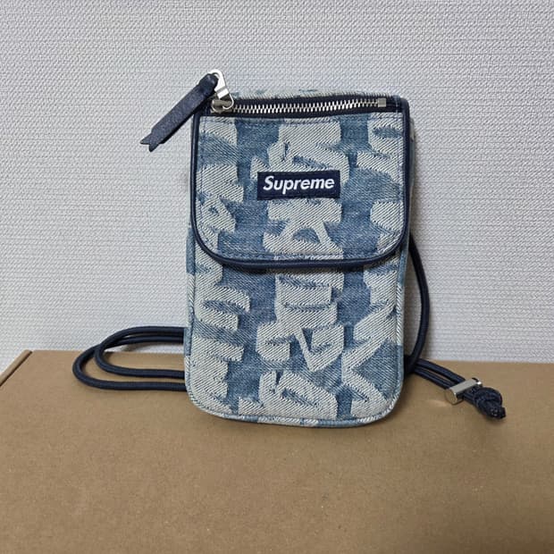 슈프림 팻 팁 자카드 데님 넥 파우치