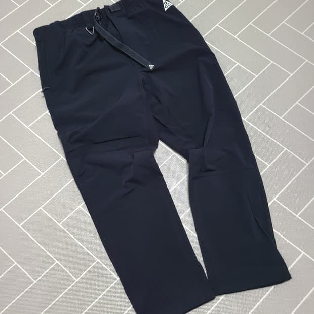 2회착) 나이키 ACG 썬 페어러 트레일 팬츠 블랙 XL
