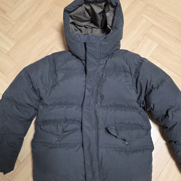 홀리선 패딩 판매합니다