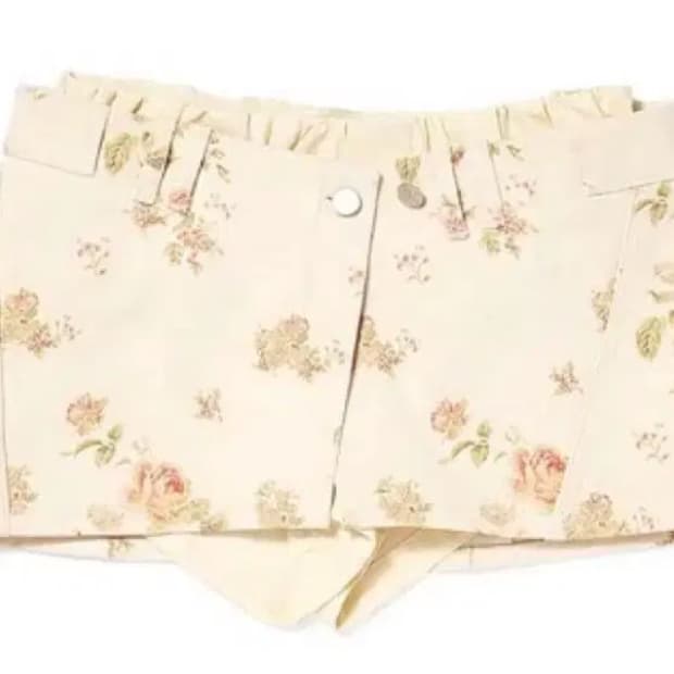 Open yy 스커트 새상품 8만원!!